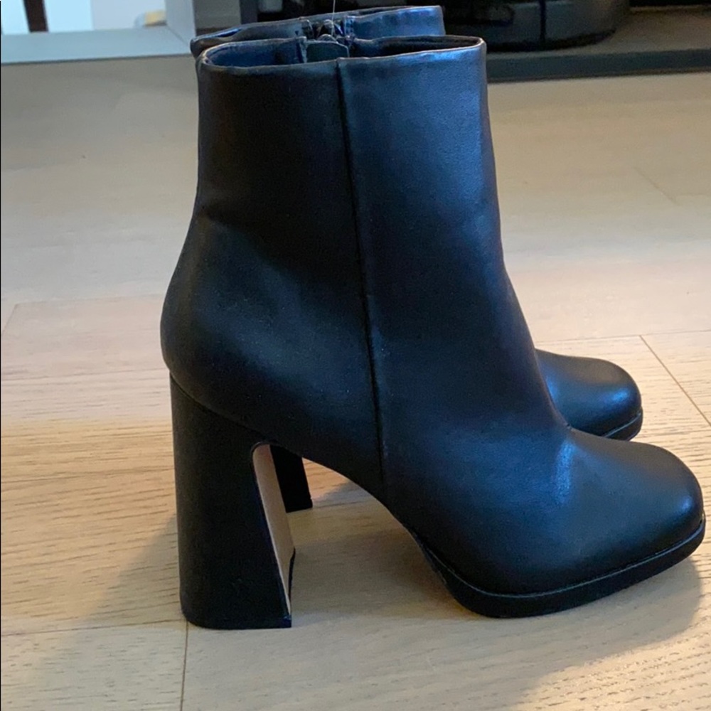 ASOS DESIGN EMIRA PLATFORM BOOTS